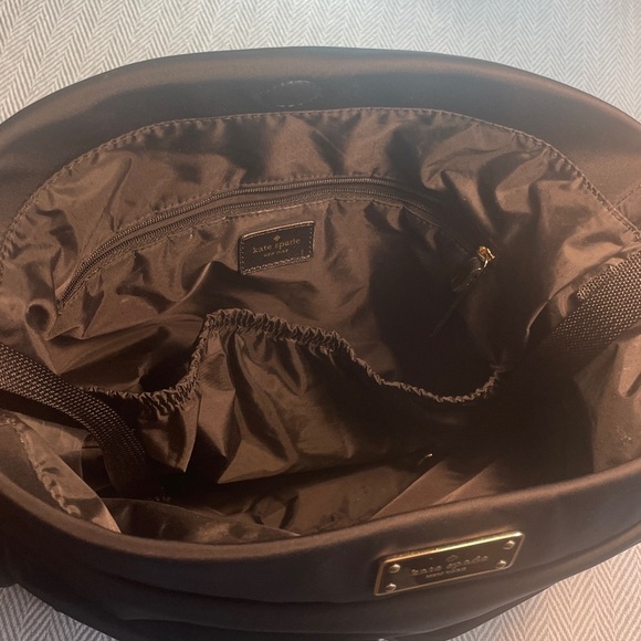 KATE SPADE Black NYLON TOTE /Baby Bag 18” X 14 1/2” X 4” Crossbody Many Pockets - Picture 8 of 16